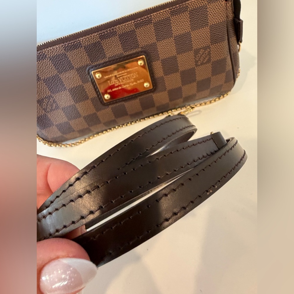 Louis Vuitton Damier Ebene Eva Crossbody Clutch bag⭐️AUTHENTIC ⭐️ - Picture 13 of 16